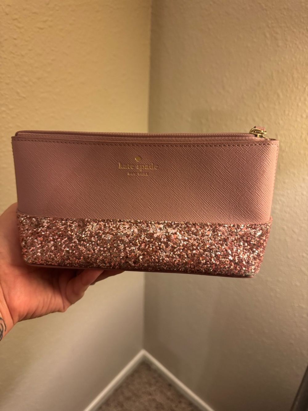 kate spade Rose Pink Glitter Zip Cosmetic Pouch